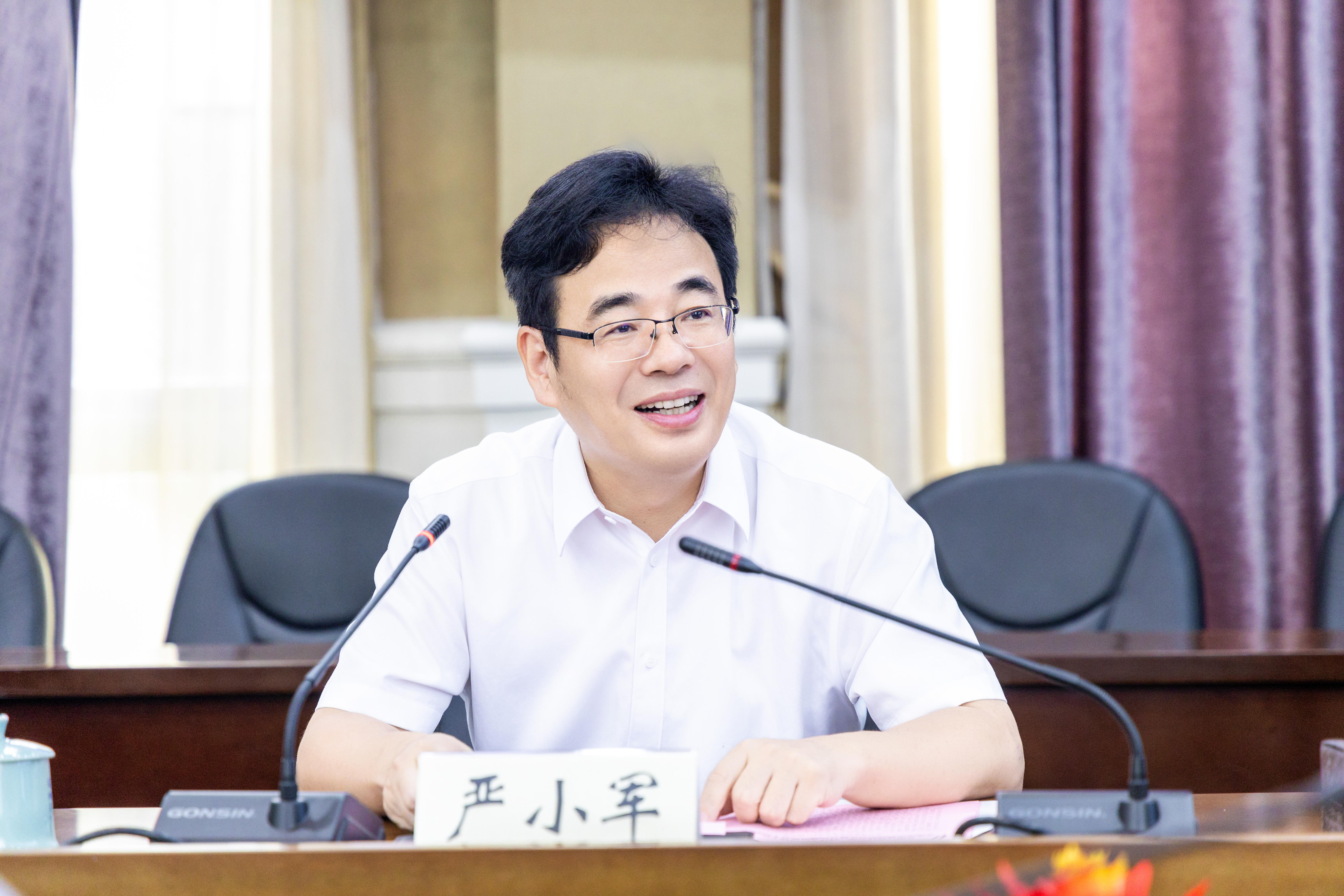 20250924-菏泽学院党委书记黄富峰一行来校调研-101 (1).jpg