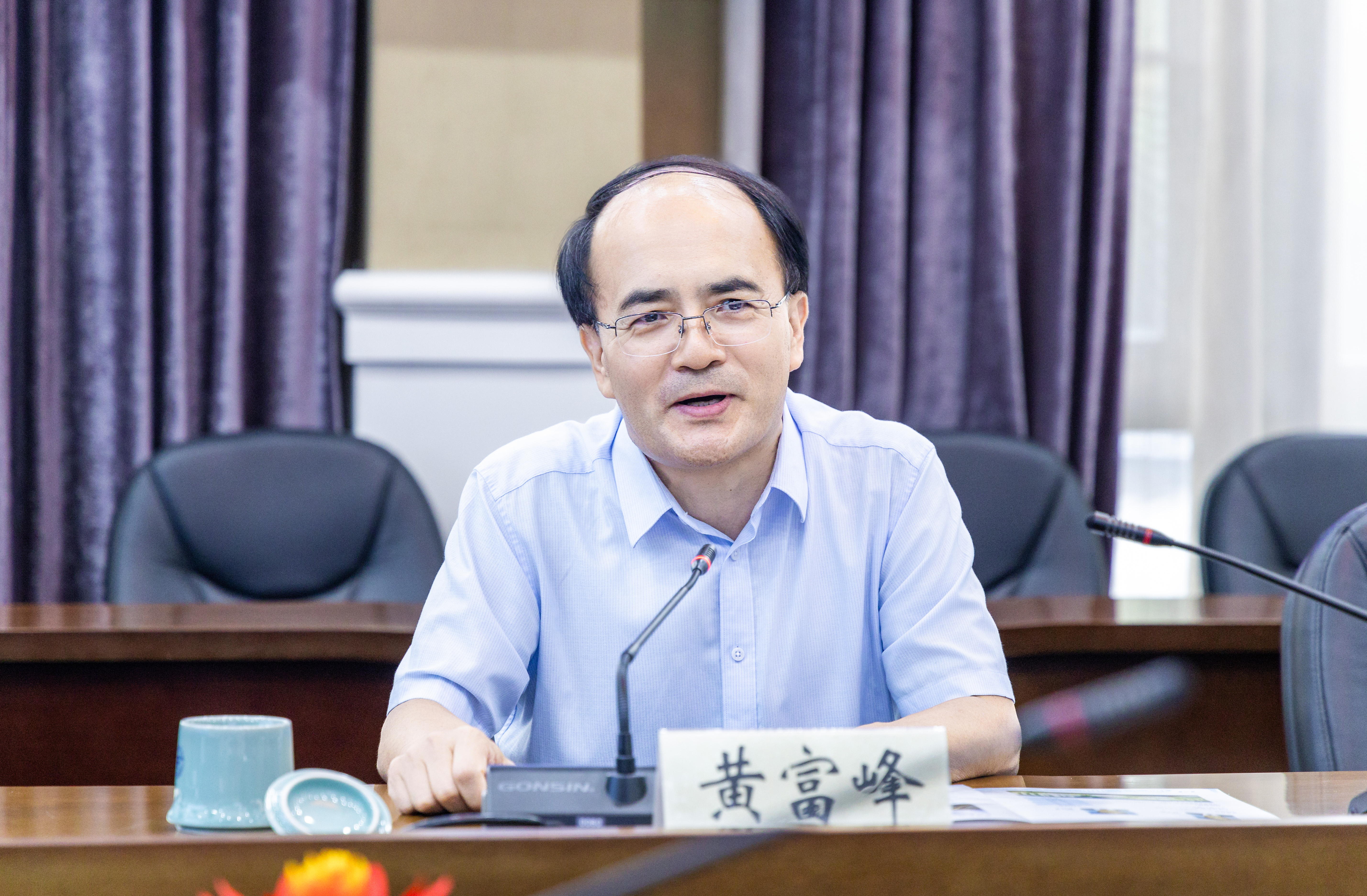 20250924-菏泽学院党委书记黄富峰一行来校调研-201.jpg