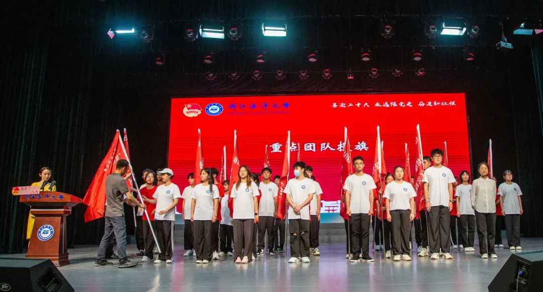 640.jpg 图片