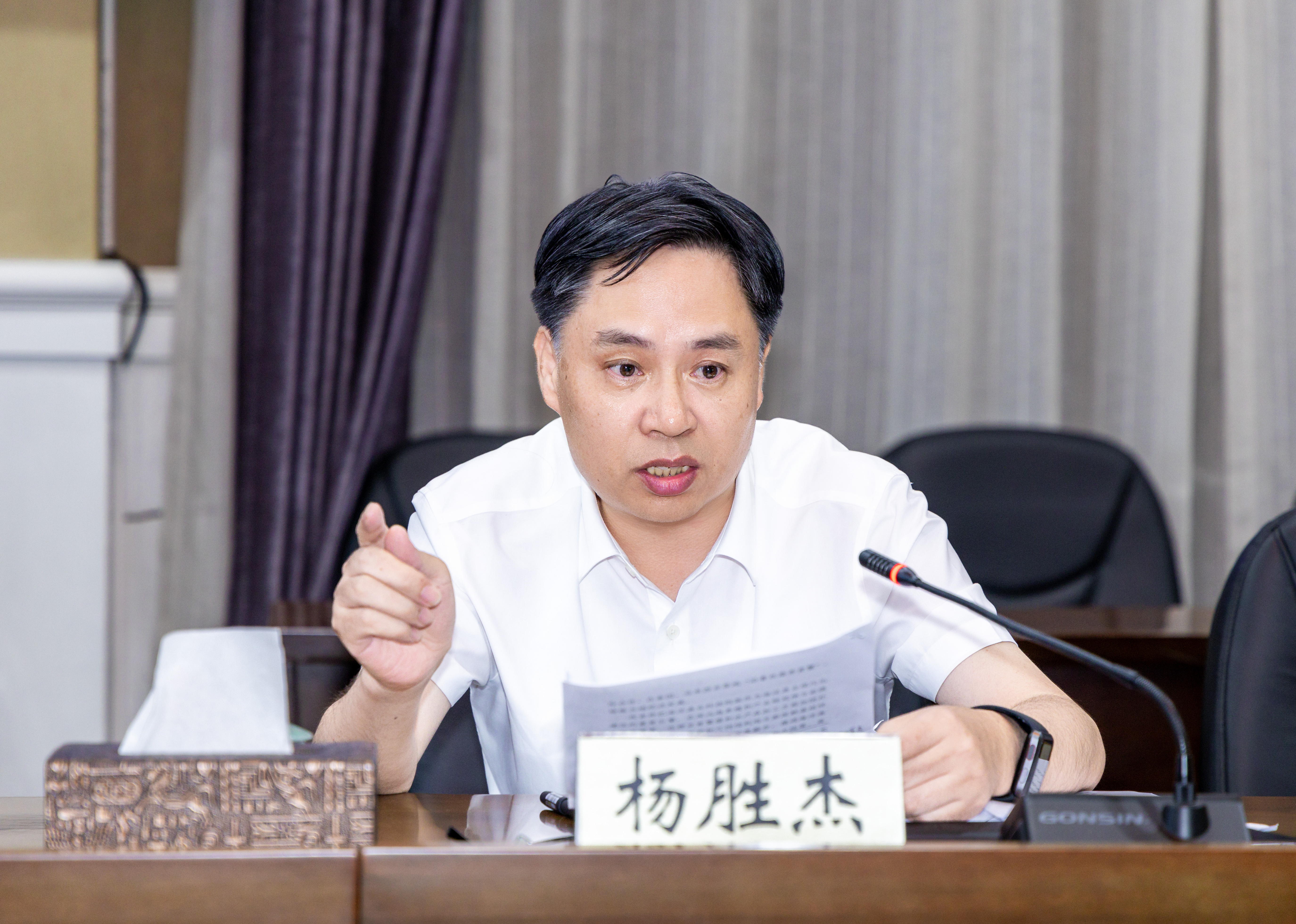 20250826-农业农村部农产品质量安全监管司司长肖放来校调研-210.jpg