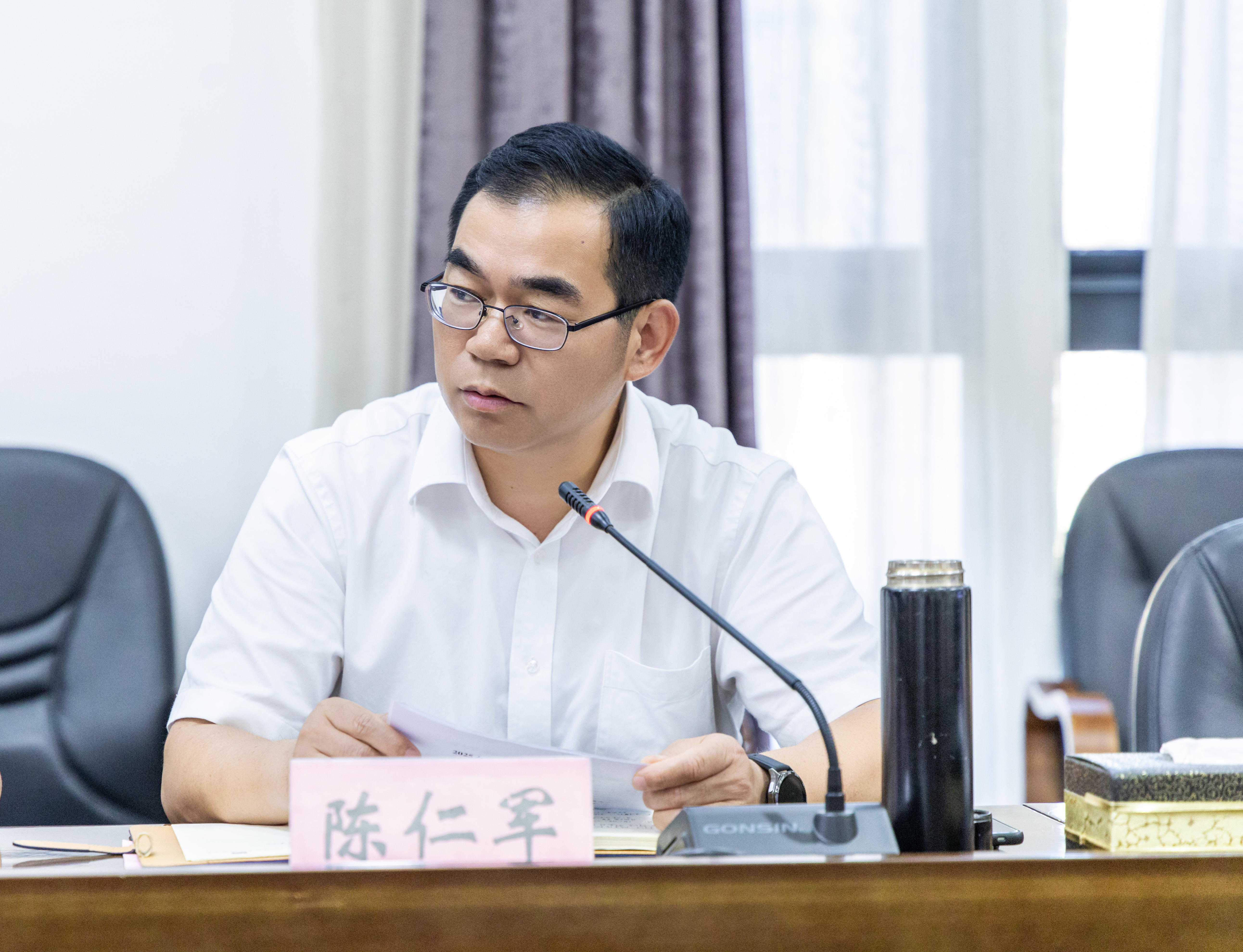 20250911-教师节人才会议座谈会-54.jpg