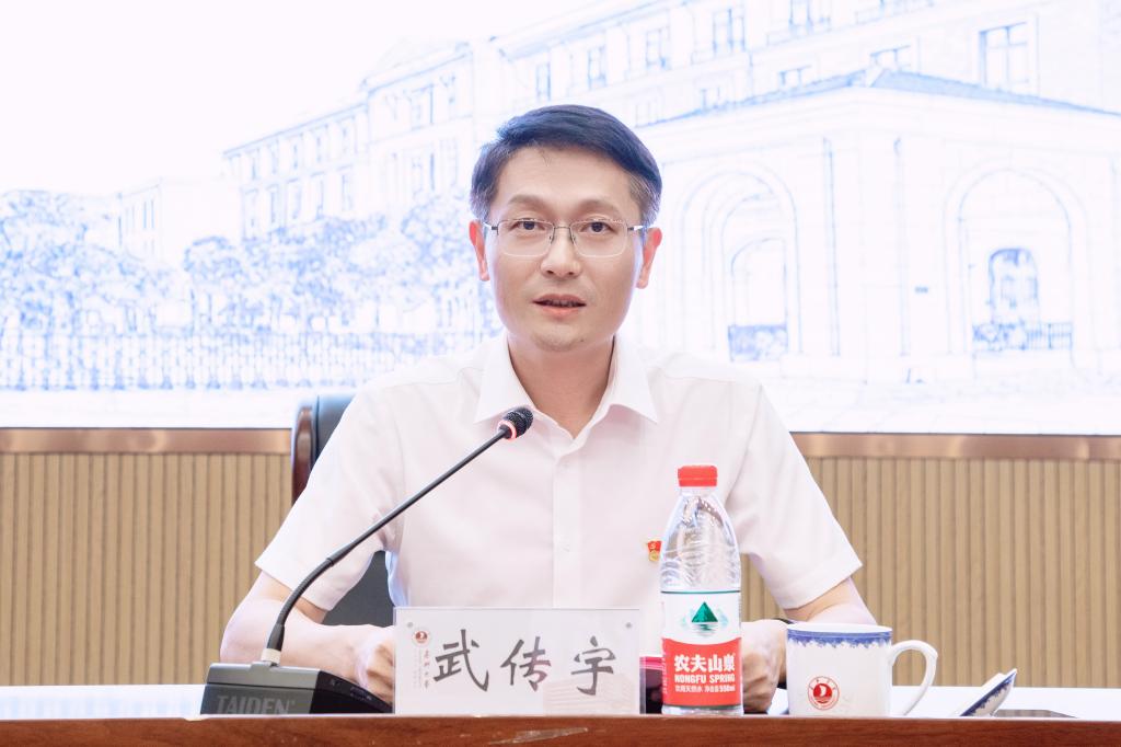 武传宇.jpg