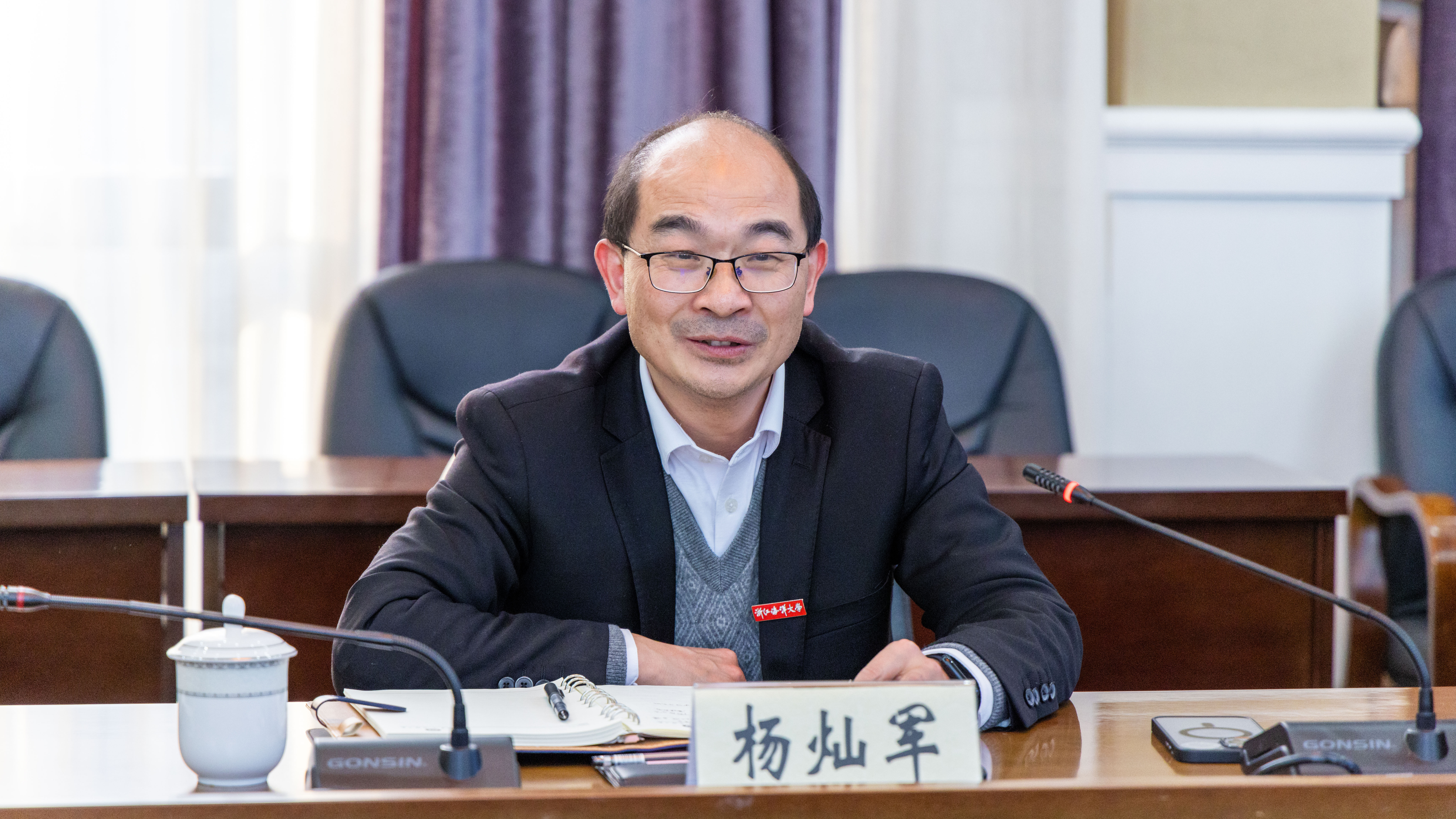 20230309_洪碧副市长一行来校调研-103.jpg