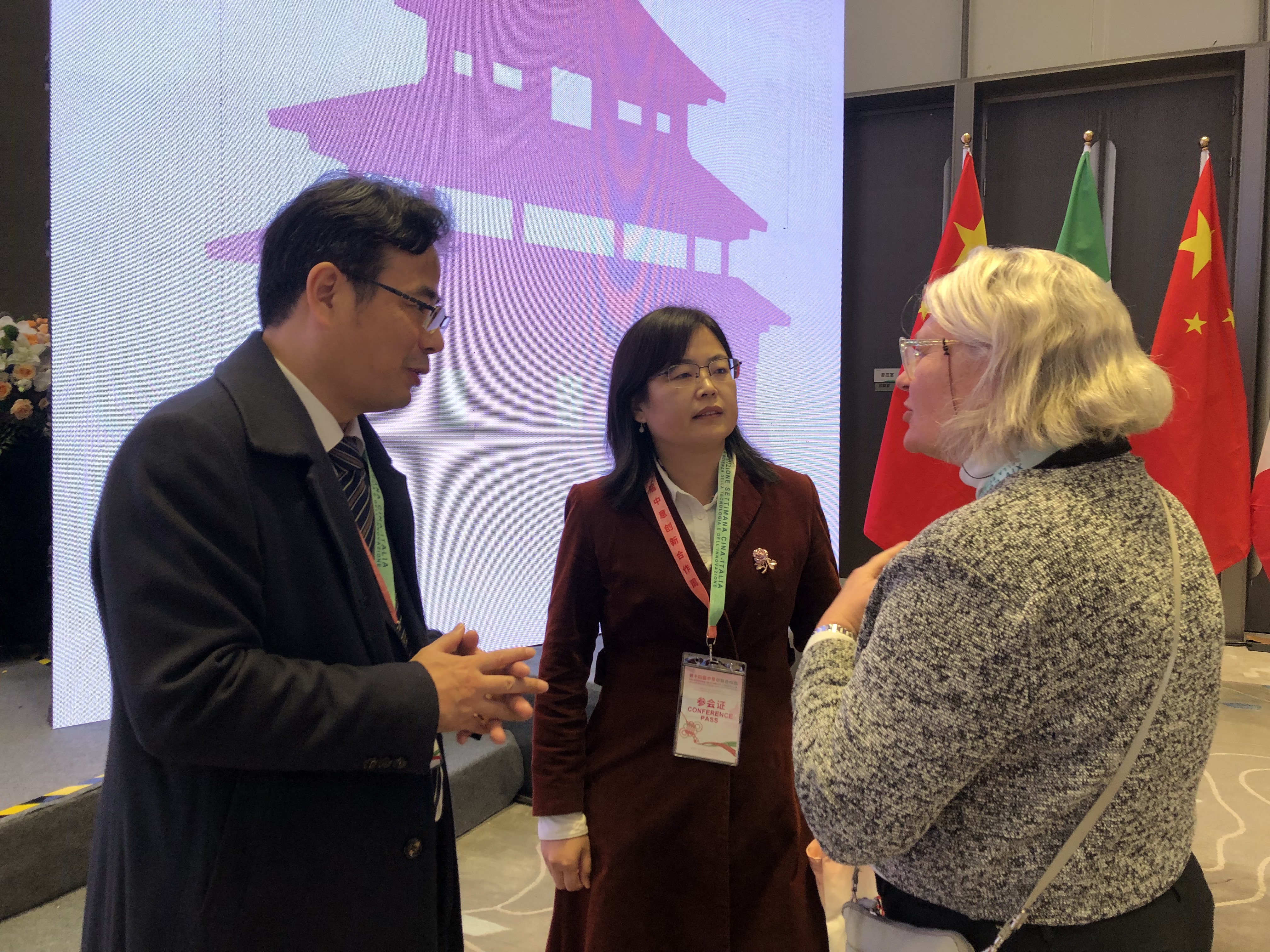 8e276bce8632a6abe07119f772e4f165.jpg 8e276bce8632a6abe07119f772e4f165.jpg