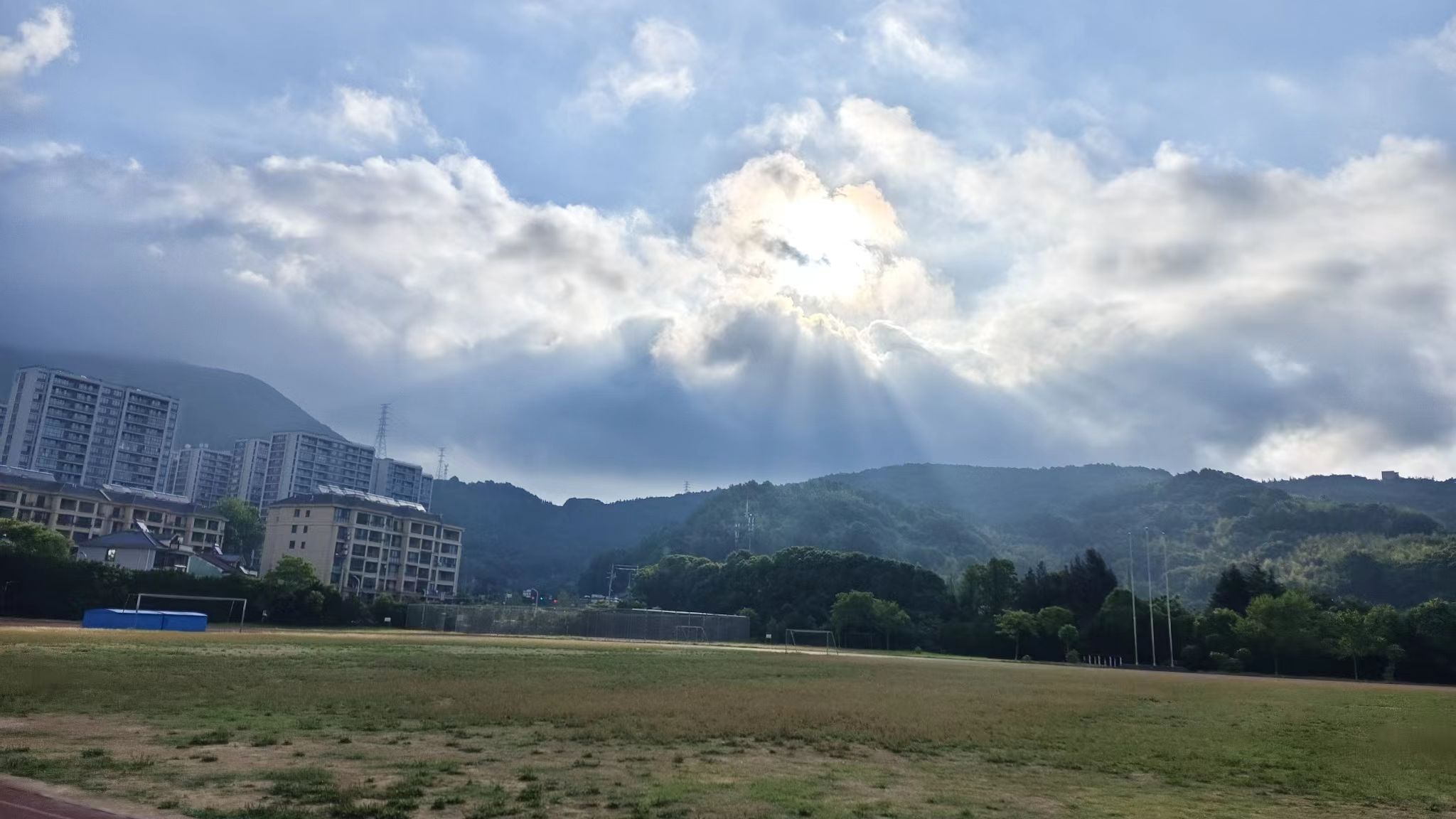 微信图片_202506171017316.jpg