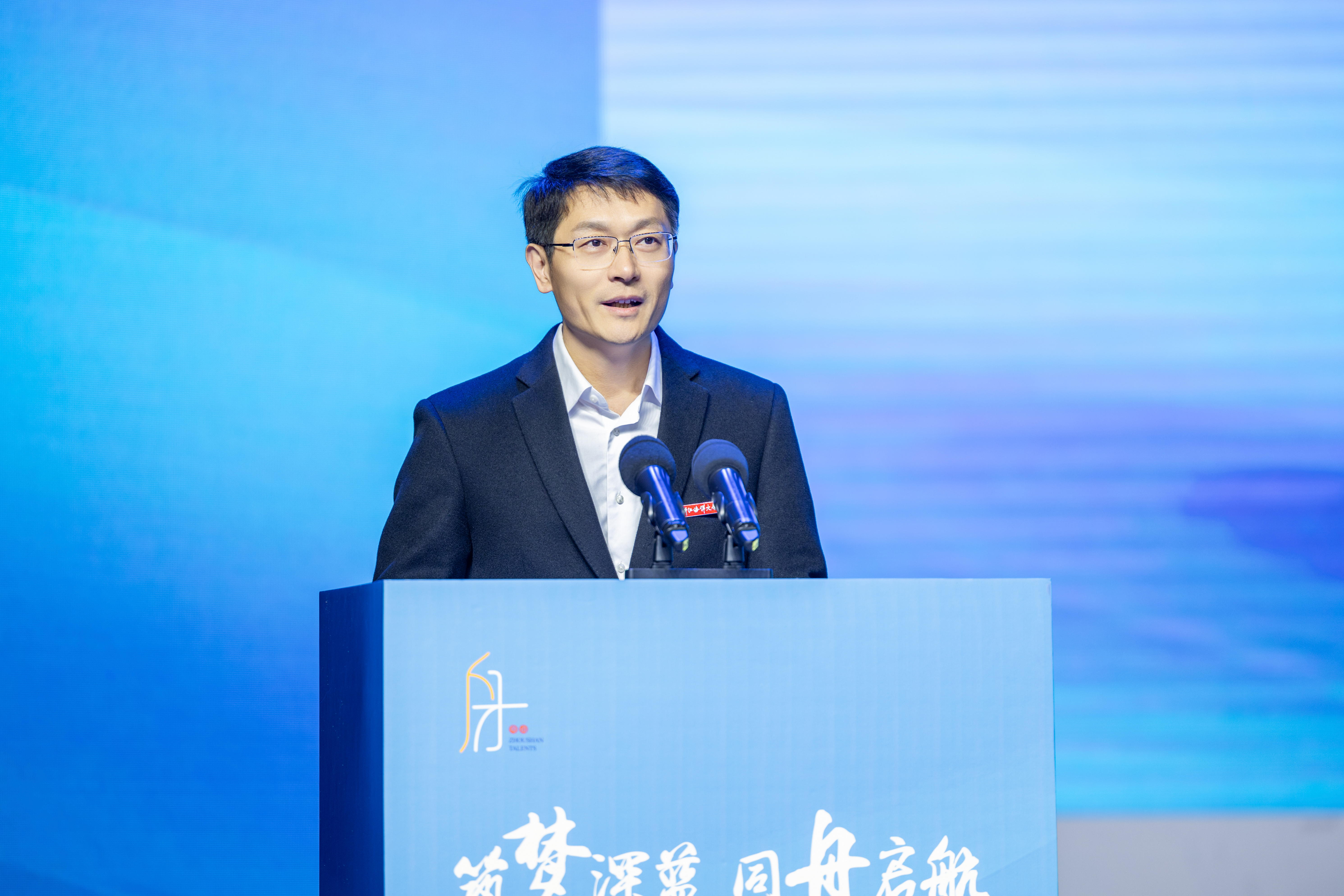 20250321-舟山大宗商品人才百校巡回招引招聘会-71.jpg