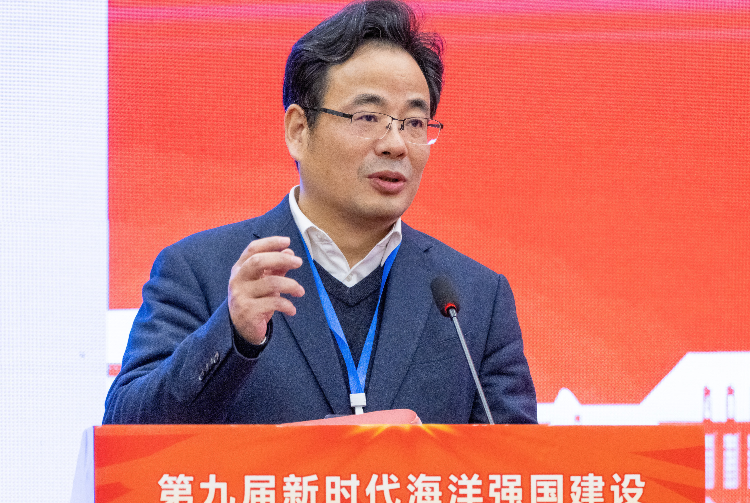严小军.jpg